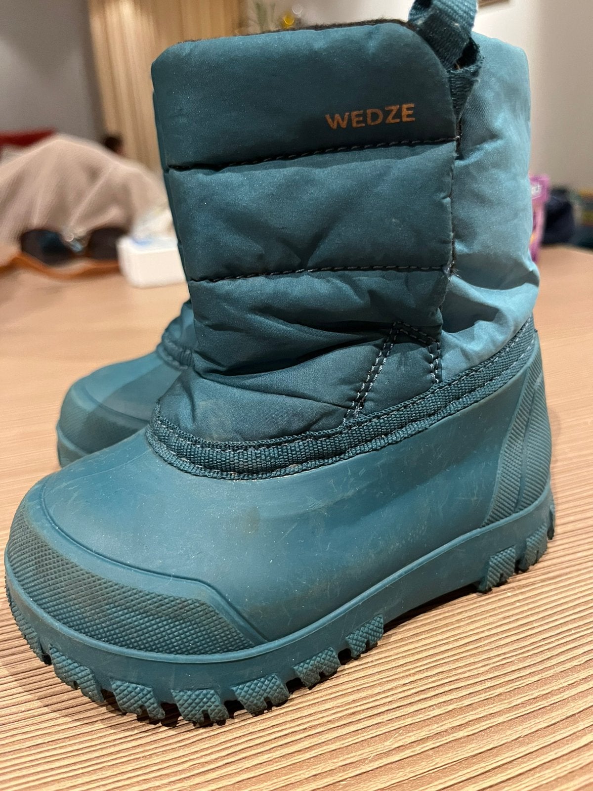 Bottes d'hiver 22/23 - Decathlon - très bon état, Garçon ou Fille, Enlèvement, Bottines, Comme neuf