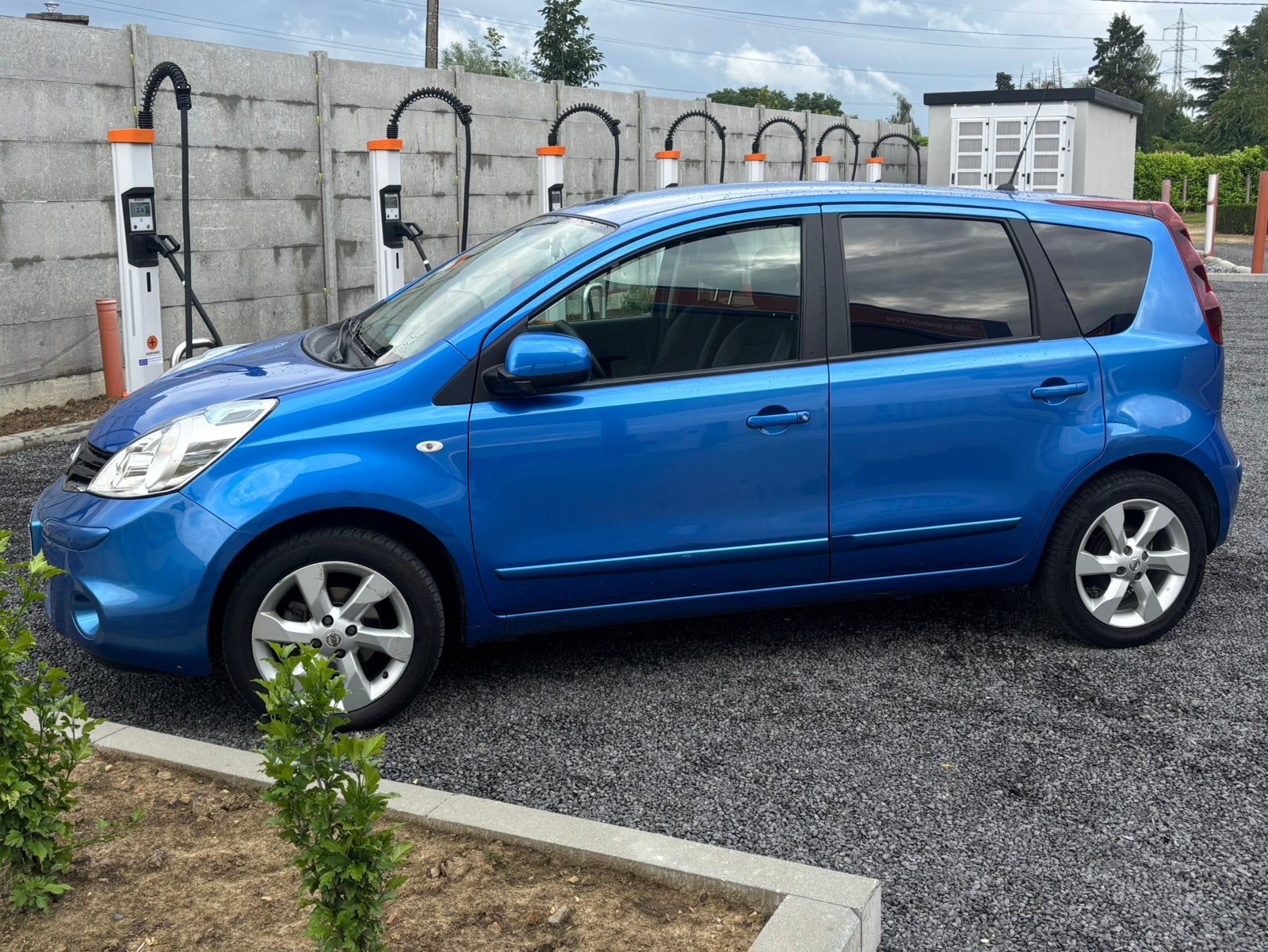 Nissan Note Benzine | weinig km | eerste eigenaar gekeurd, Autos, Nissan, Achat, Noir, 5 portes, 5 places
