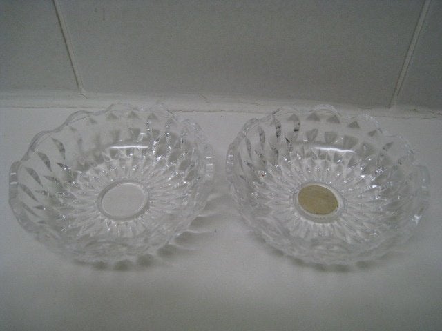 2 kristallen schoteltjes, H 3cm x diam 9cm, perfekte staat!!, Ophalen