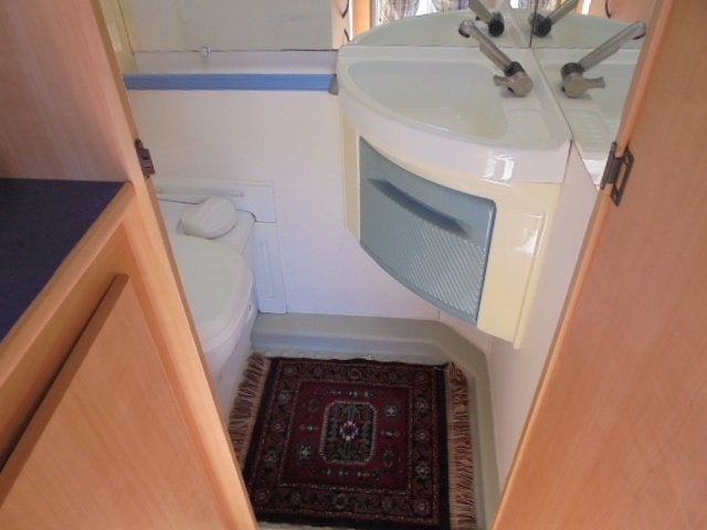 mooie luxe 425 met stapelbed+vastbed,treinzit,vast wc+tent-, Caravans en Kamperen, Dwarsbed, Bedrijf, Schokbreker, 4 tot 5 meter