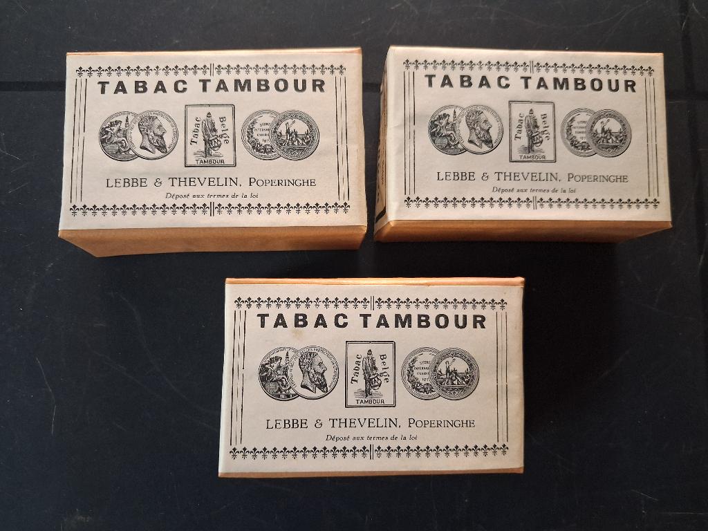 TAMBOUR POPERINGE À TABAC..., Collections, Articles de fumeurs, Briquets & Boîtes d'allumettes, Comme neuf, Boite à tabac ou Emballage