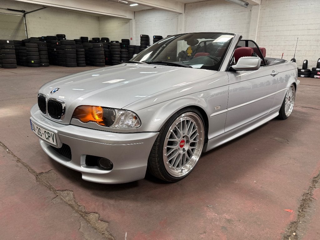 Bmw e46 320 ci cabrio oem M sport (gerestaureerd), Auto's, Automaat, 4 zetels, Achterwielaandrijving, Cabriolet