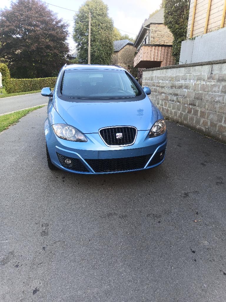 Seat Altea XL 1.6 tdi  EXPORT, Autos, Seat, Euro 5, Achat, Altea XL, Boîte manuelle