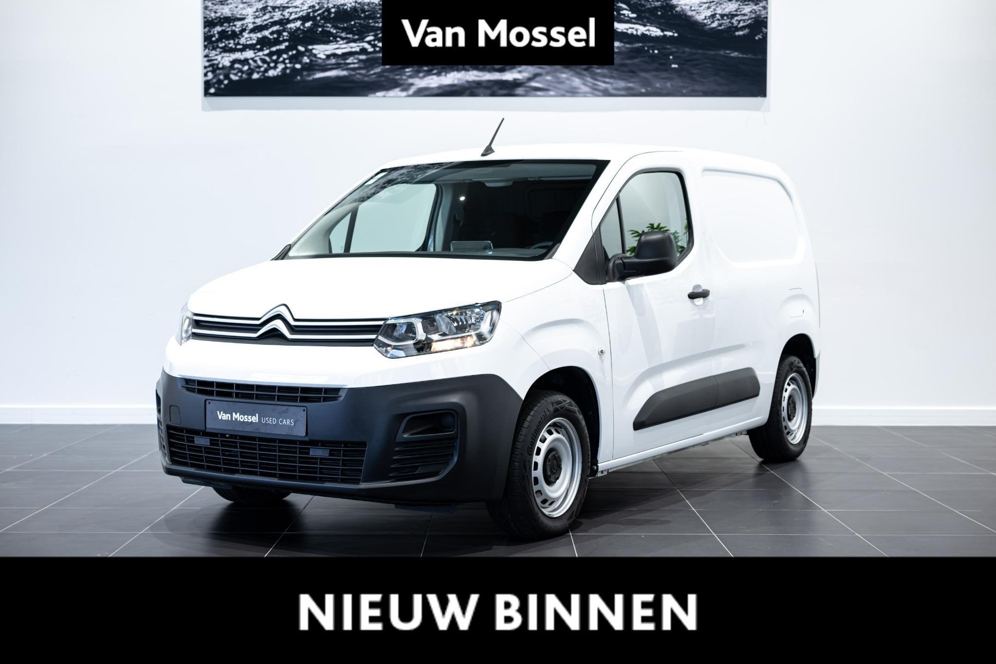 Citroën Berlingo M Light 1.5 BlueHDi+gps+camera verwacht, Voorwielaandrijving, Stof, Gebruikt, Zwart