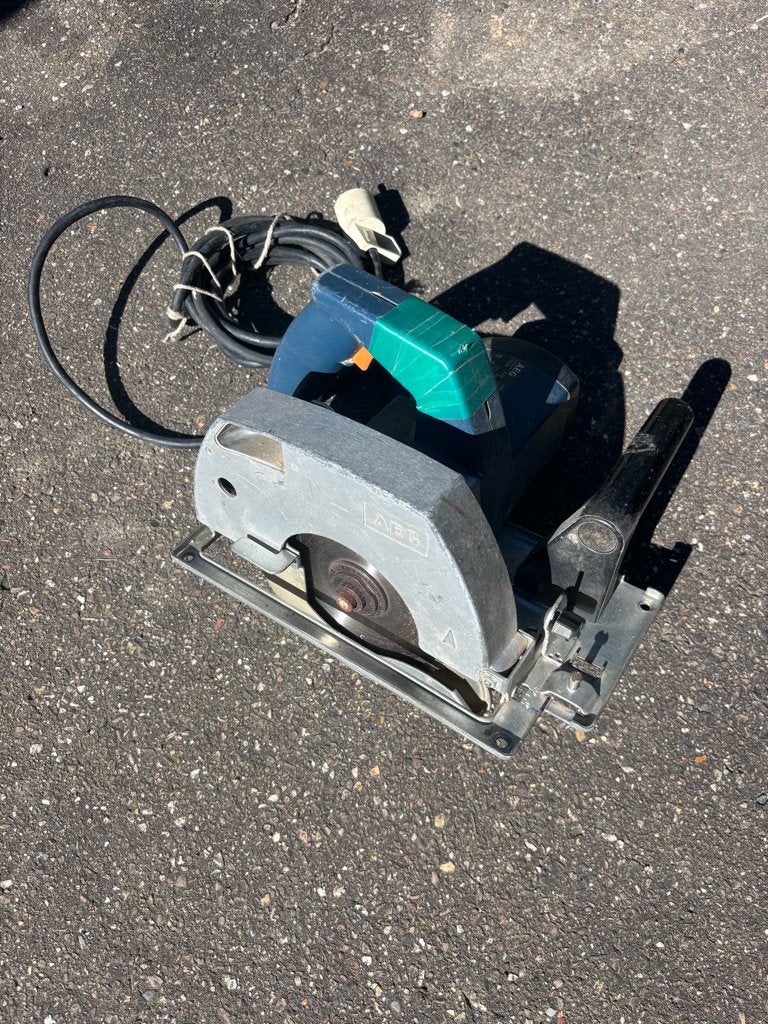 Scie à main AEG HK55, Bricolage & Construction, Enlèvement ou Envoi, 30 à 70 mm, Utilisé, Scie circulaire
