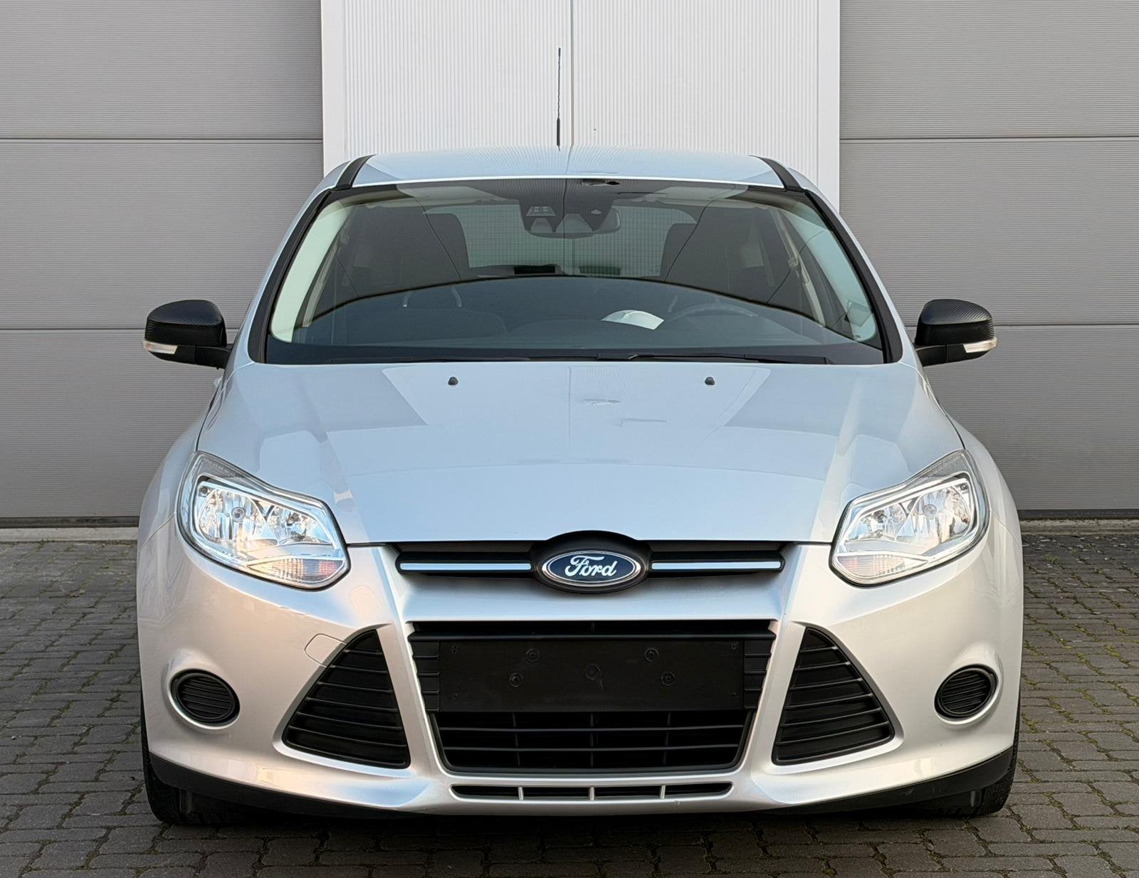 FORD FOCUS 2013 DIESEL 1.6 198.000KM EURO5, Auto's, Focus, Euro 5, Bedrijf, 5 deurs
