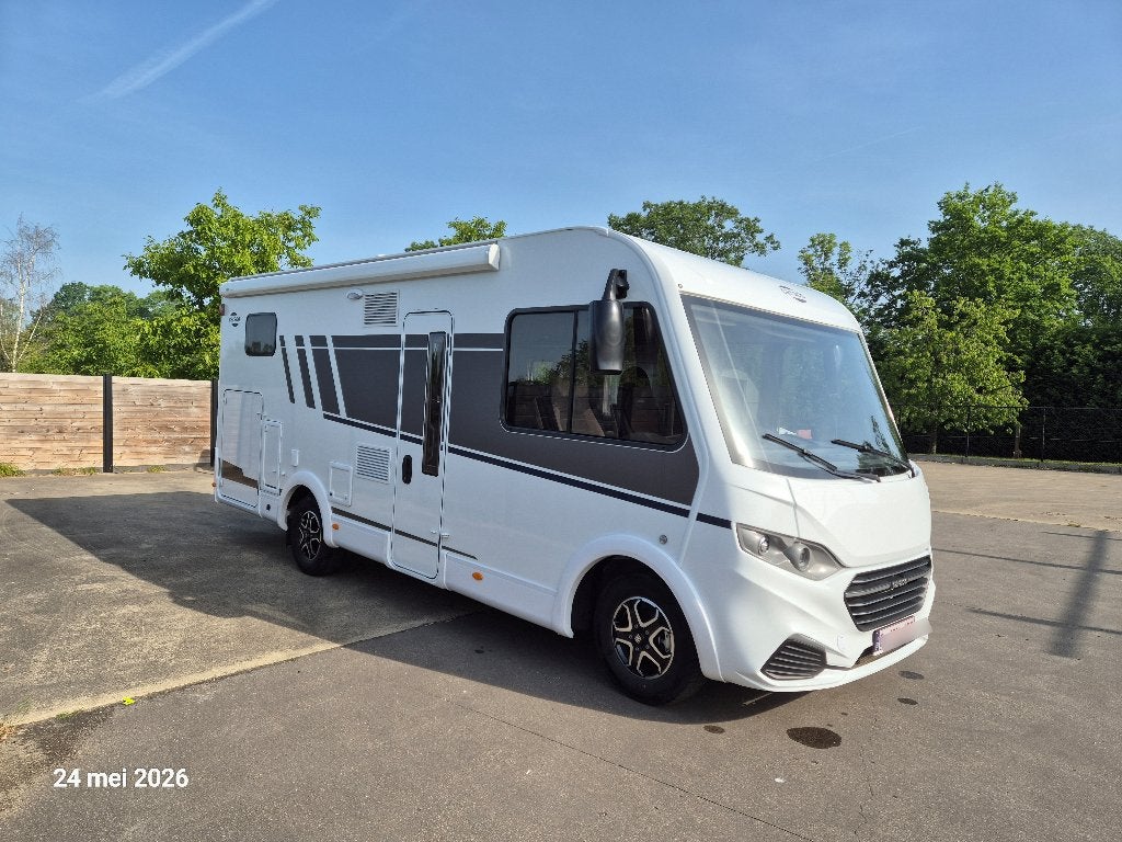 Carado (Hymer)i338 pro+ 2026 automaat, Luifel, Ringverwarming, Fiat, 6 tot 7 meter