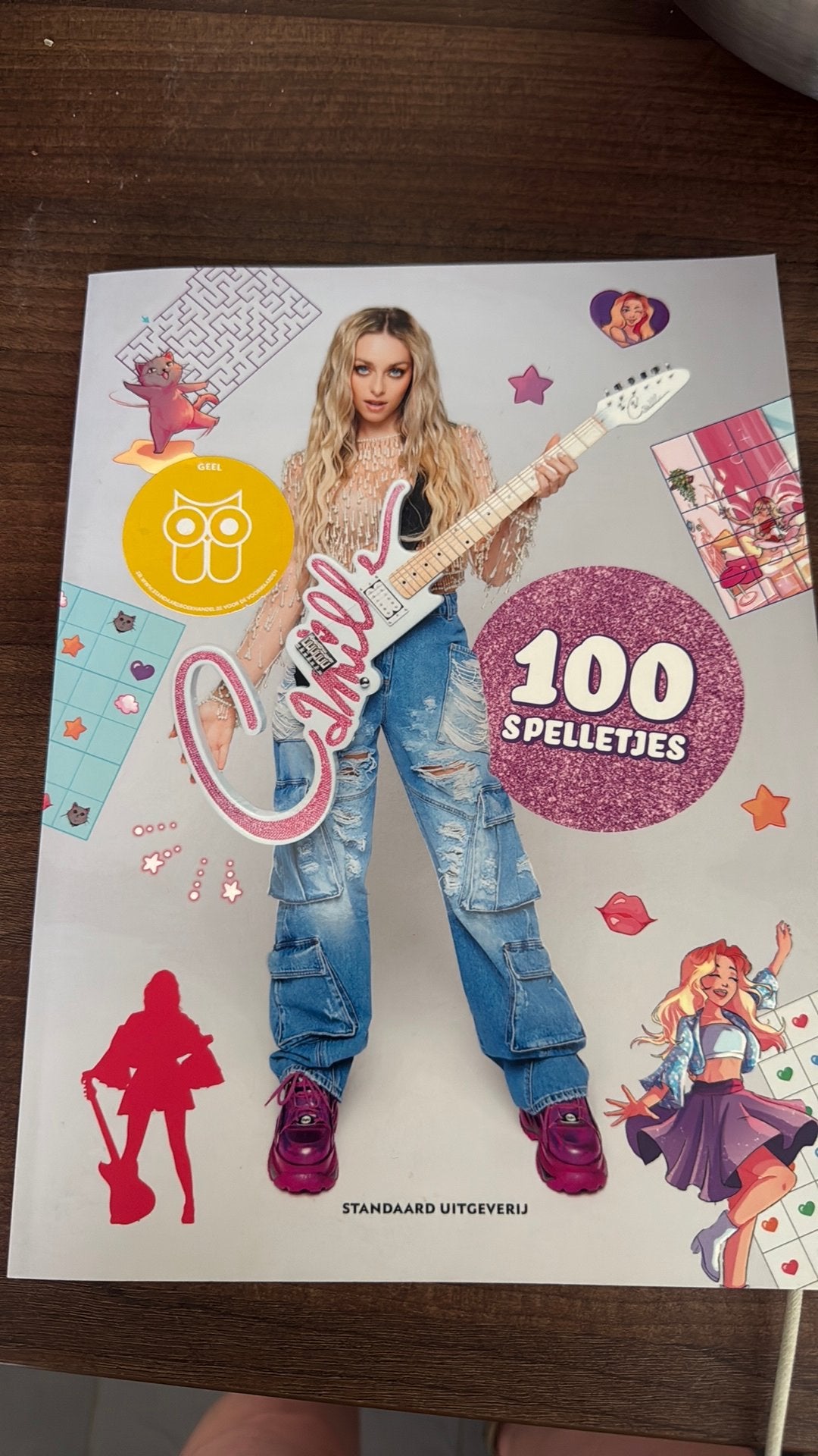 Spelletjes boek Camille met 100 spelletjes en antwoorden, Enlèvement, Neuf, Garçon ou Fille