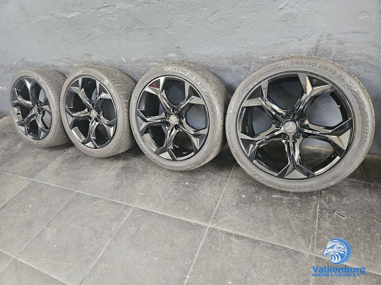 6mm! Originele Cupra Formentor 19 inch zwarte velgen 5x112 z, Auto-onderdelen, Banden en Velgen, 19 inch, -, -, Banden en Velgen