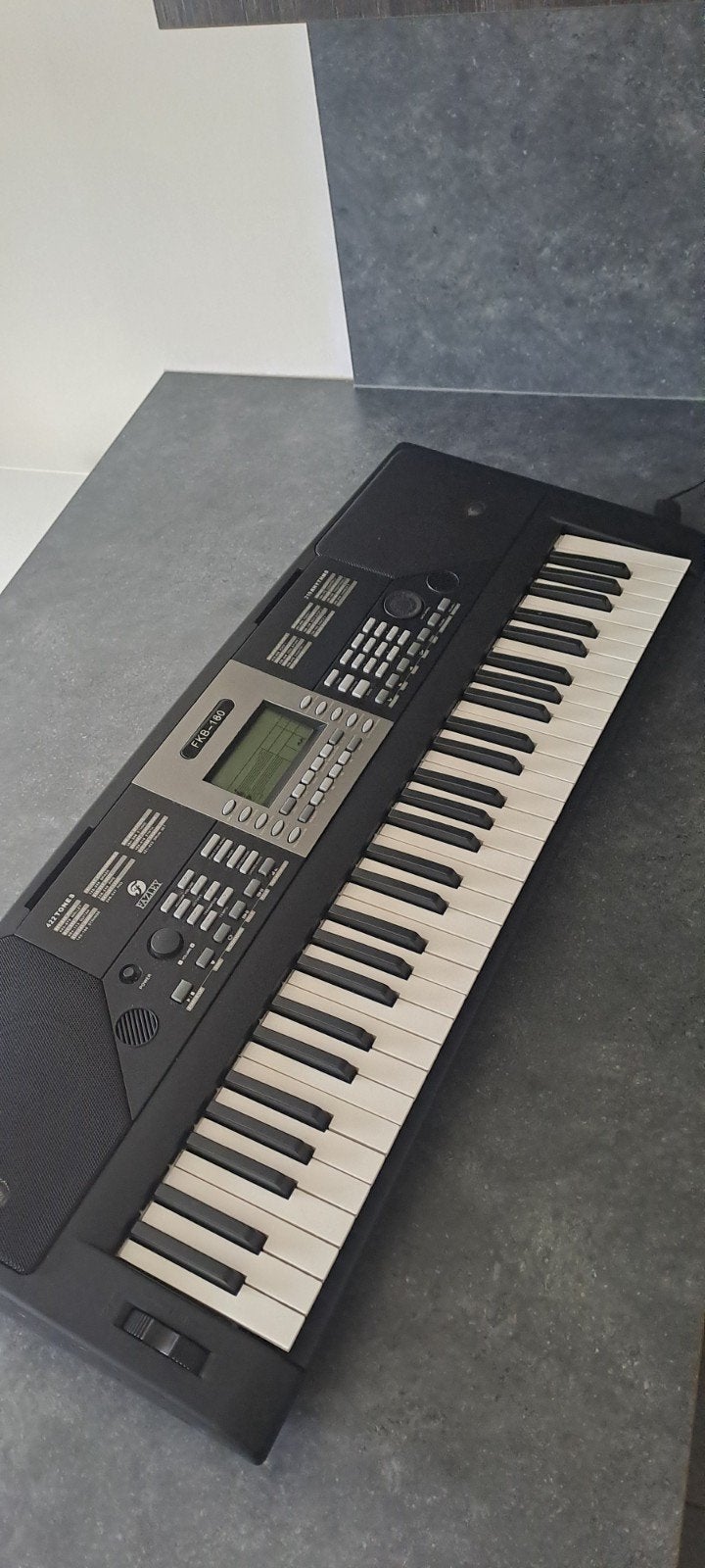 Fazley keyboard fkb 180, Muziek en Instrumenten, Keyboards, Ophalen