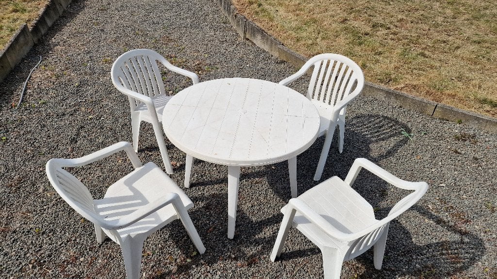 Tuinset (tafel + 4 stoelen), Ophalen, Tuinset
