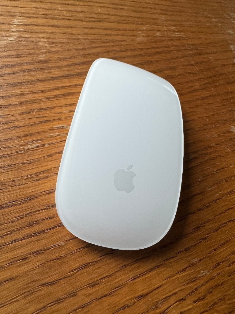 Souris magique Apple Lightning, Informatique & Logiciels, Souris, Enlèvement ou Envoi, Comme neuf, Apple