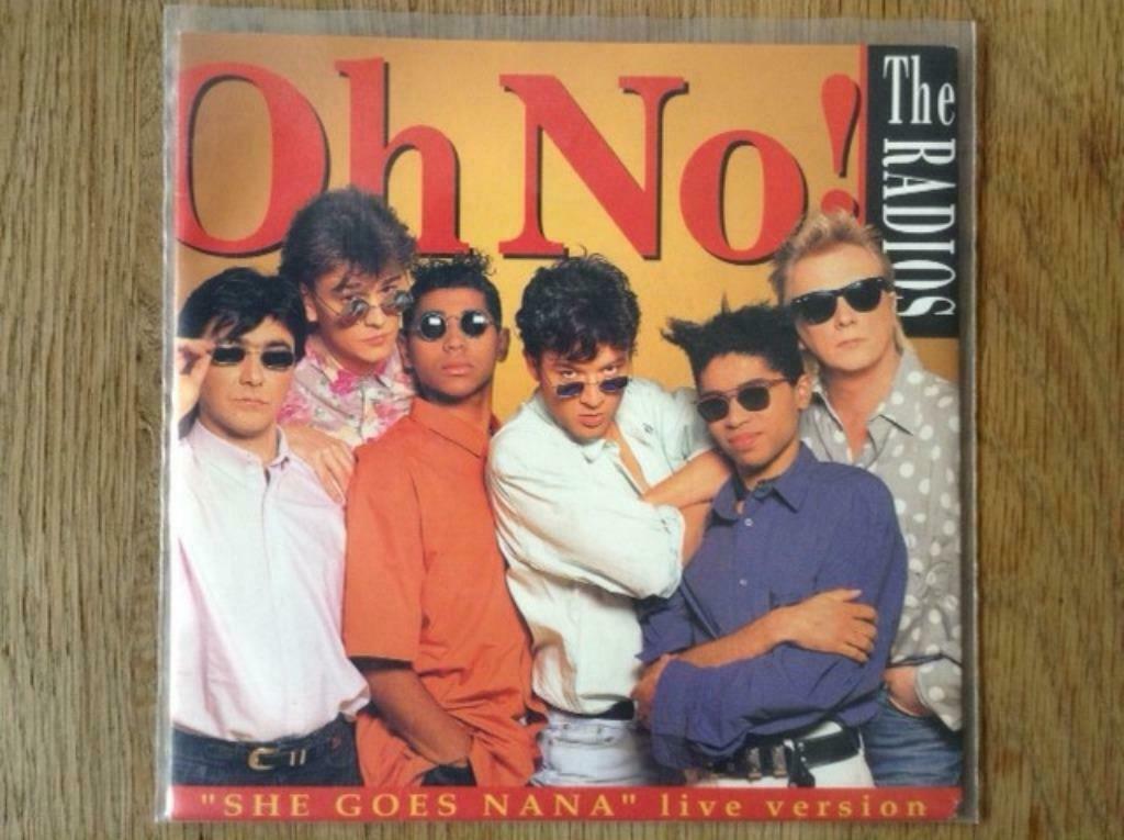 single the radios, Ophalen of Verzenden, 7 inch, Pop, Single