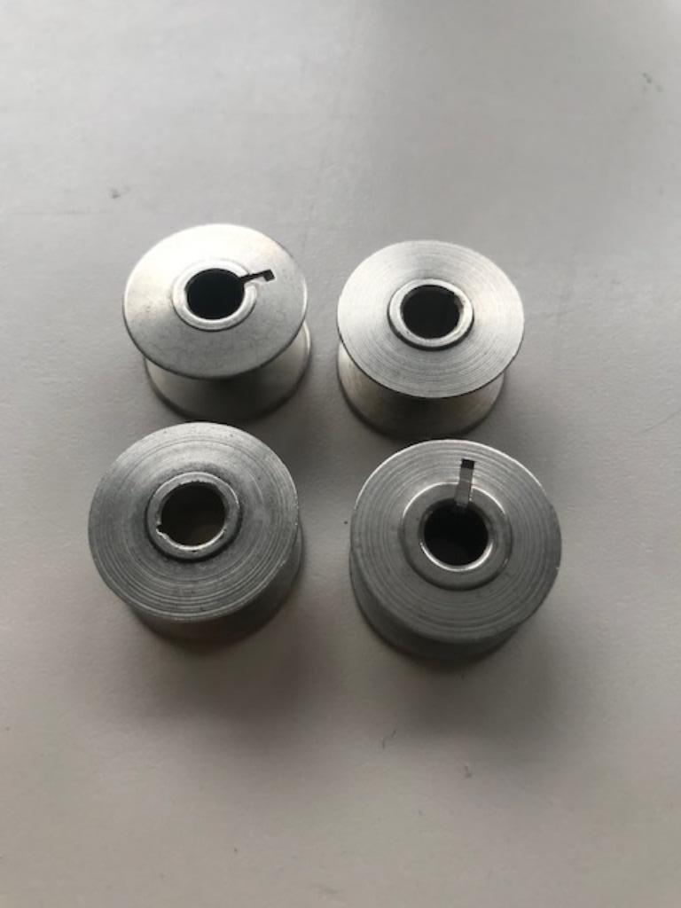 Metalen spoelen - 18mmx10mm (prijs/stuk) (nr883), Hobby en Vrije tijd, Naaimachines en Toebehoren, Ophalen of Verzenden, Zo goed als nieuw