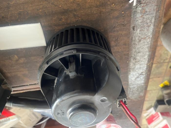 Moteur de ventilation chauffage d'un Ford Grand C-Max, Autos : Pièces & Accessoires, Autres pièces automobiles, Ford, Utilisé