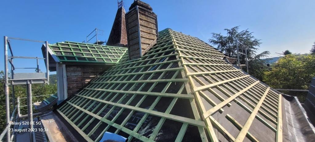 Travaux toiture tous type a-z Reparation ou Renovation, Comme neuf