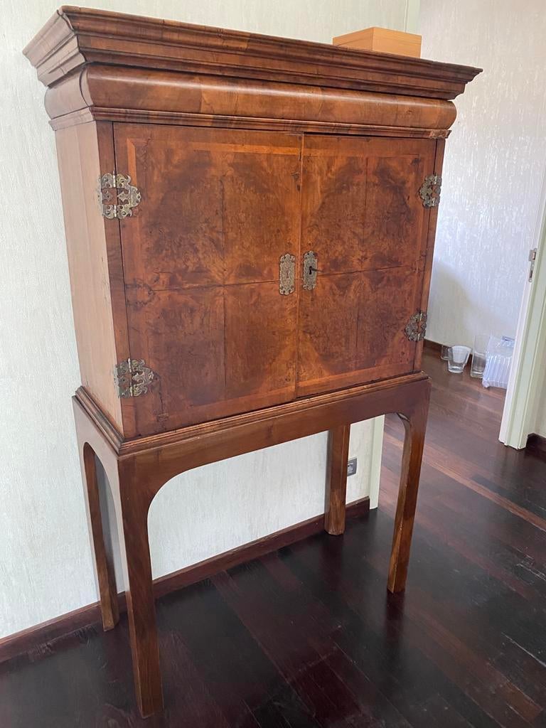 Ancien meuble cabinet, Enlèvement