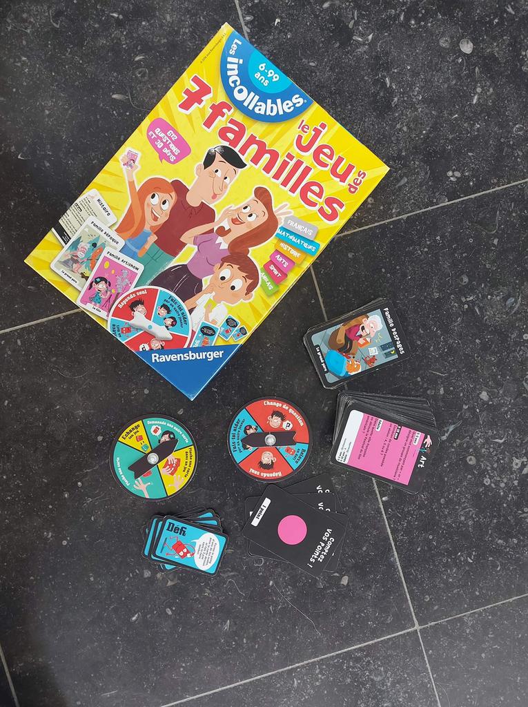 Jeu des 7 familles - les incollables, Hobby en Vrije tijd, Gezelschapsspellen | Kaartspellen, Zo goed als nieuw