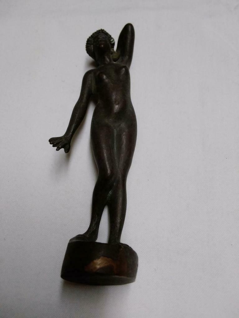 Statuette en bronze   haut 12cm  poids 192gr, Enlèvement, Bronze