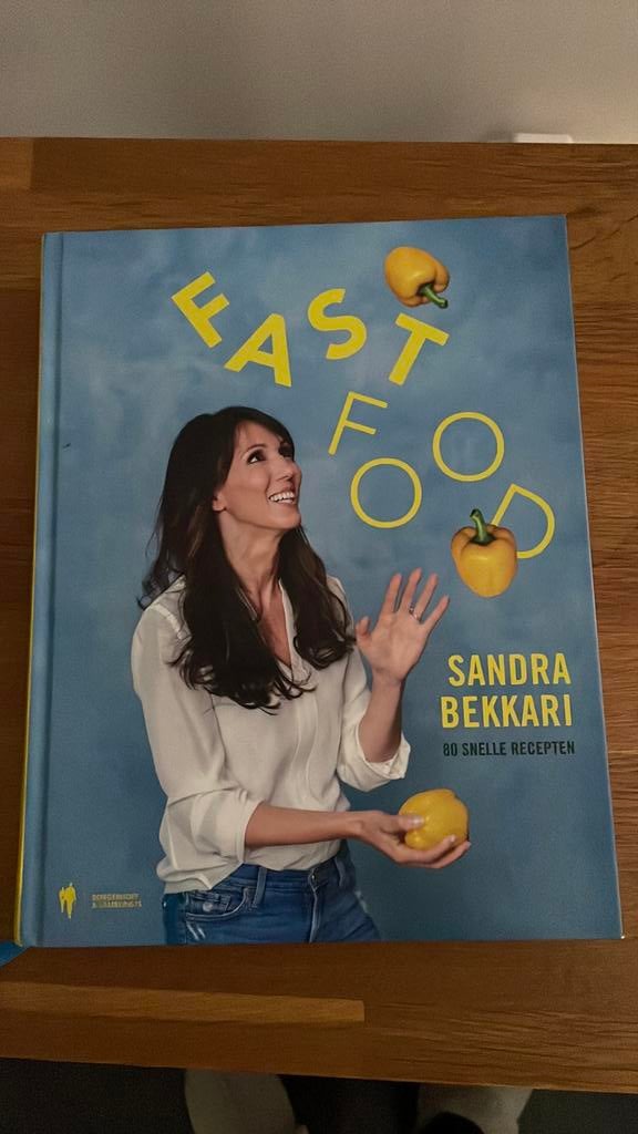 Sandra Bekkari - Fast Food, Enlèvement ou Envoi, Sandra Bekkari, Cuisine saine