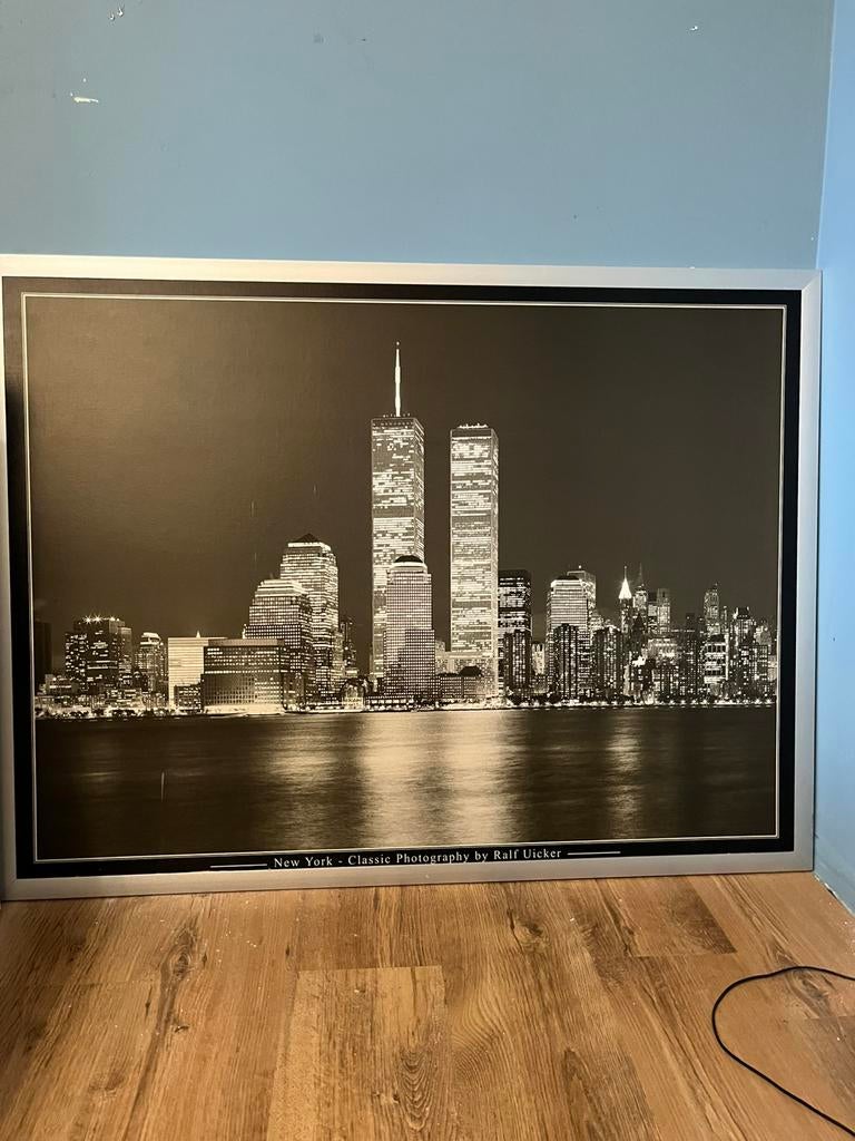 cadre . IKEA, les deux, tours New York., Ophalen, Zo goed als nieuw