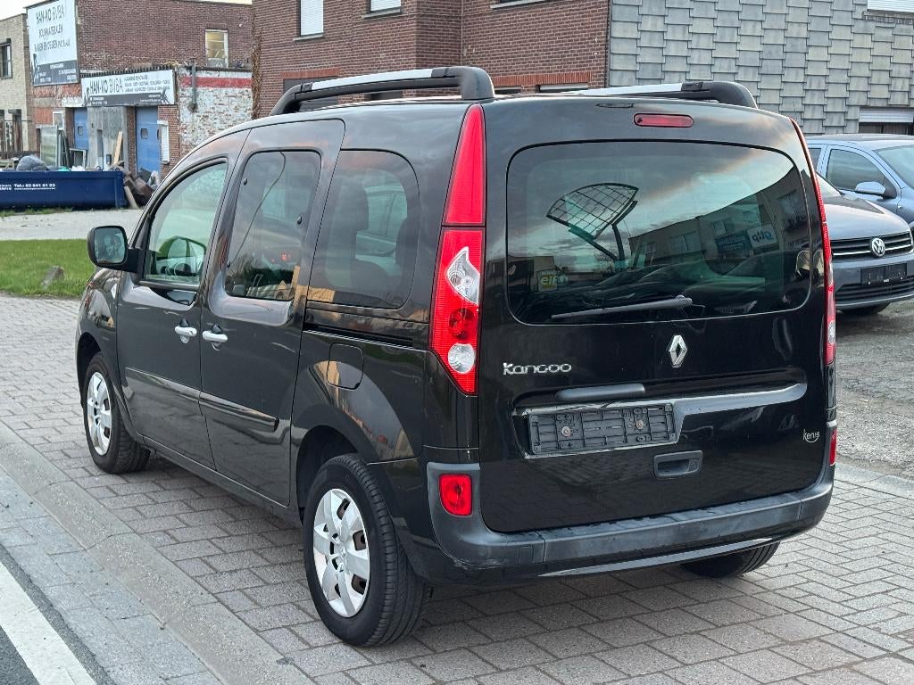 Renault Kangoo 1.6 Benzine 78kw/106pk 150.000 km, Voorwielaandrijving, Euro 5, Beige, Zwart