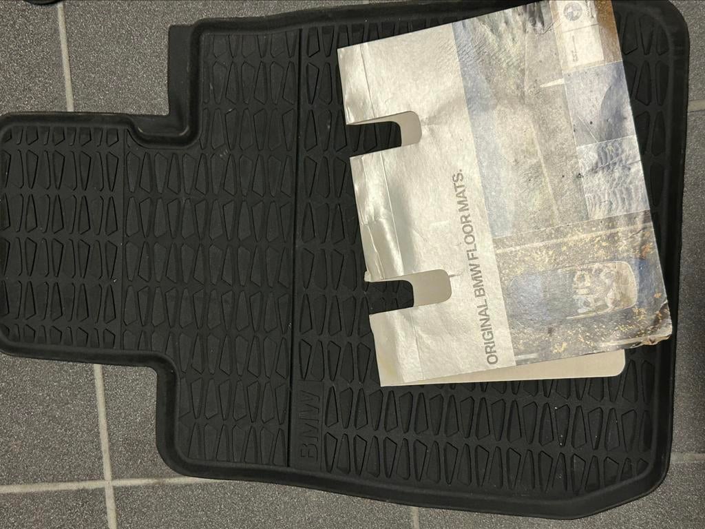 Rubber matten Bmw x1, Ophalen, Nieuw