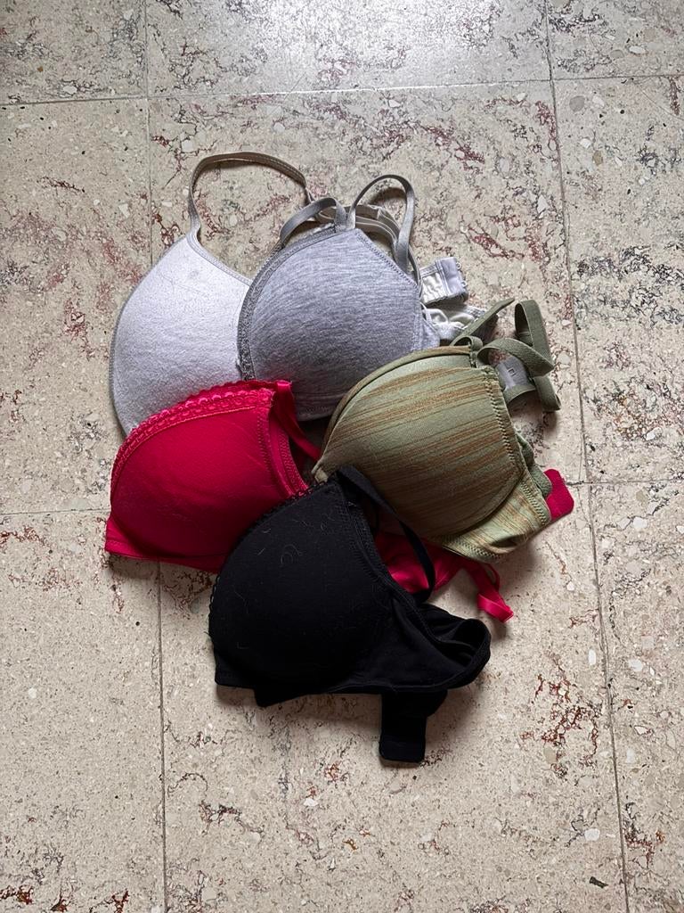 Bh set van 5 maat 70A padded, Enlèvement ou Envoi, Soutien-gorge