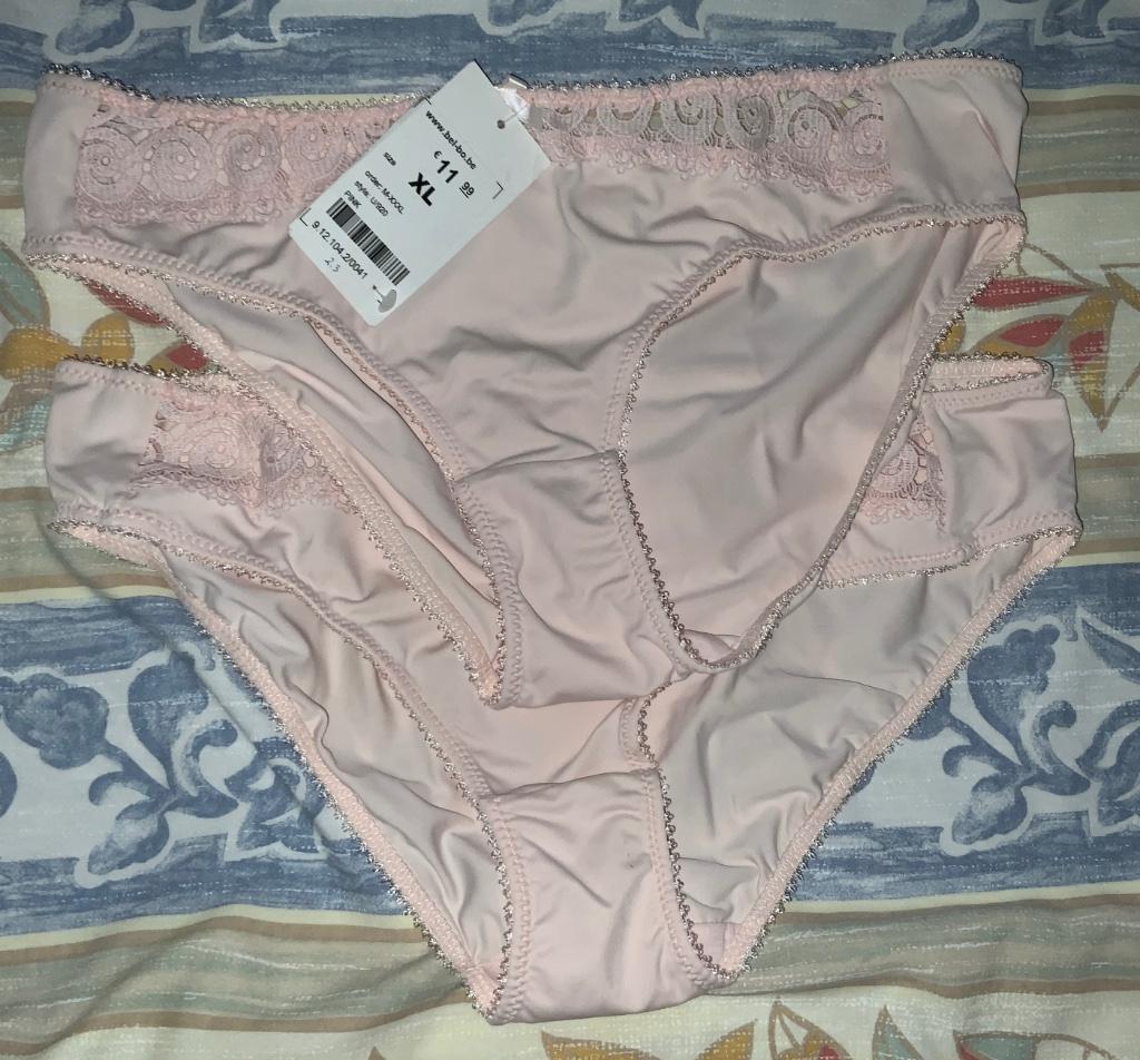 2 nieuwe slipjes met kant, Verzenden, Roze, Slip