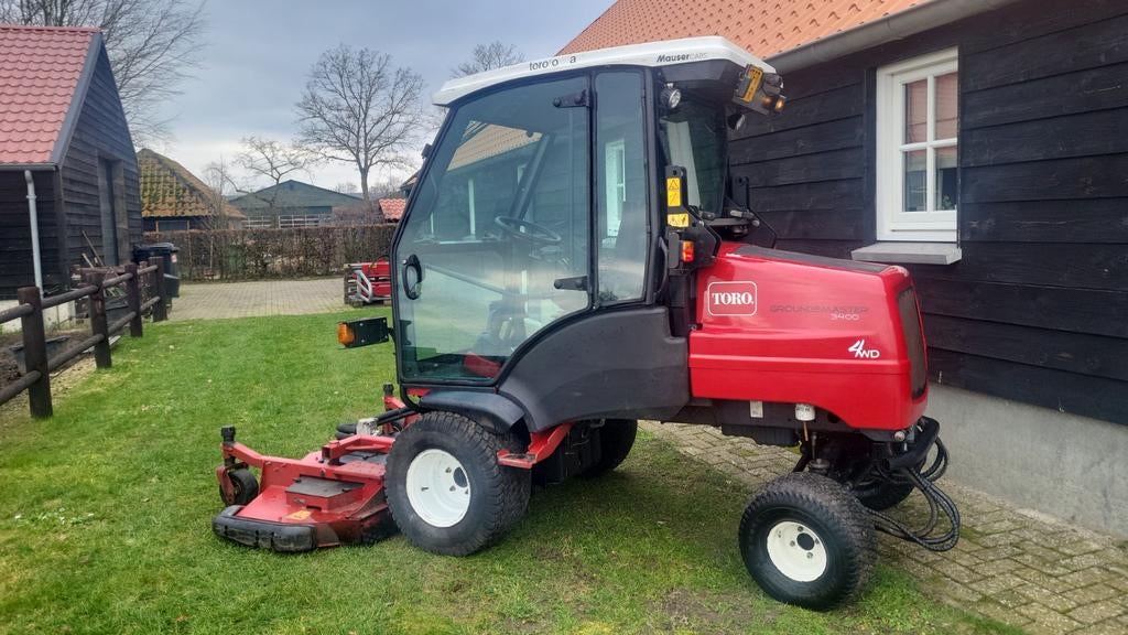 Toro 3400 Frontmaaier, Ophalen