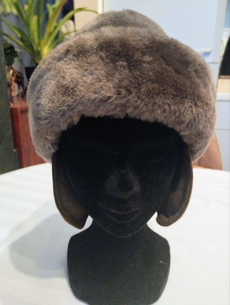 Chapeau en véritable fourrure WINGENS, Enlèvement, Chapeau