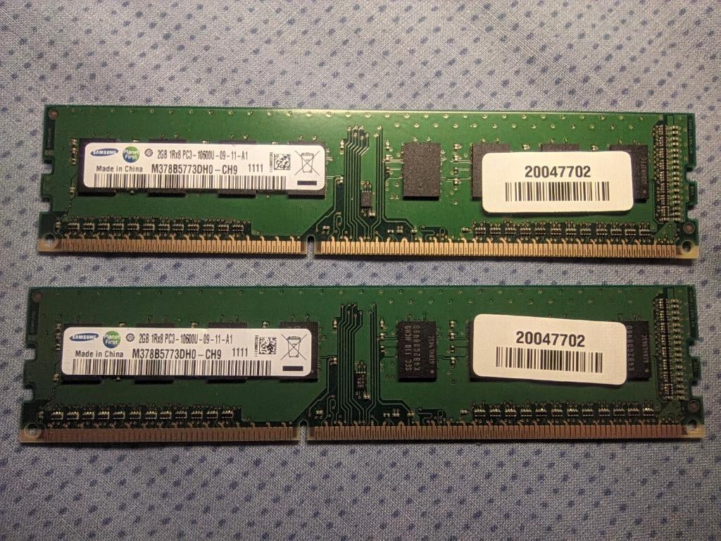 Mémoire RAM 4GB (2 x 2GB) DDR3 UDIMM, Computers en Software, RAM geheugen, Gebruikt, DDR3, Ophalen of Verzenden, Desktop