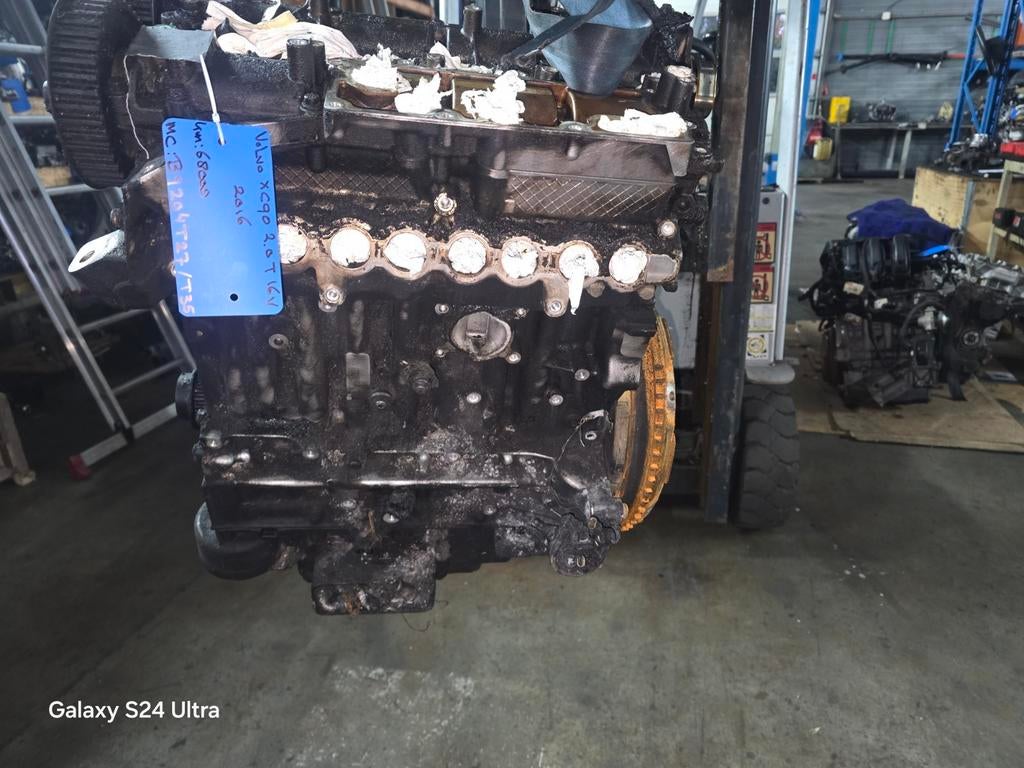 Motor Volvo XC90 2.0 T8 16V, Auto-onderdelen, Ophalen of Verzenden, Volvo