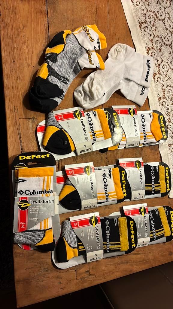 Lot de chaussettes de cyclisme courtes Columbia DeFeet, Enlèvement ou Envoi, Comme neuf, Taille 39 à 42, Defeet