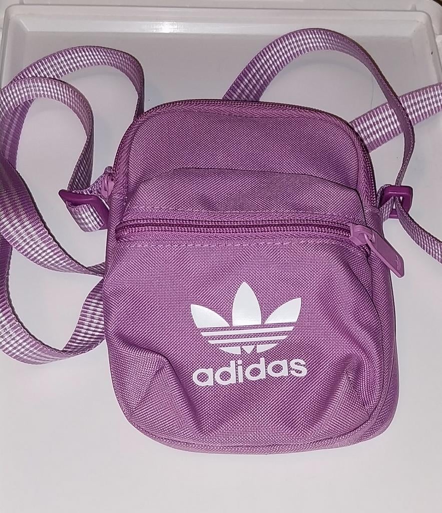Adidas, Enlèvement ou Envoi, Neuf