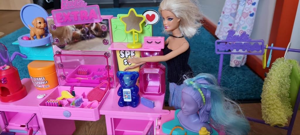 Make-up studio Barbie, Kinderen en Baby's, Ophalen, Zo goed als nieuw, Barbie
