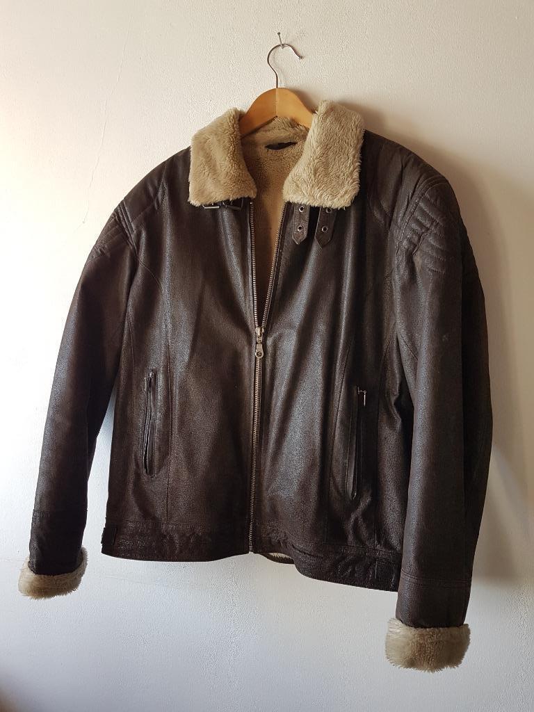 vest  mannen, Vêtements | Hommes, Pulls & Vestes, Enlèvement ou Envoi, Porté, Taille 56/58 (XL), Brun