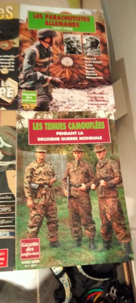 Gazette des uniformes, Enlèvement ou Envoi, Comme neuf, Deuxième Guerre mondiale, Divers auteurs