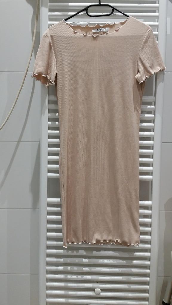 Jurkje met korte mouwen - Na-kd - Maat M, Kleding | Dames, Maat 38/40 (M), NA-KD, Bruin, Ophalen of Verzenden