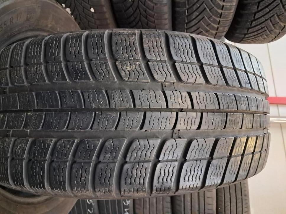 2354517 235/45/17 235/45R17 winter Michelin, Ophalen