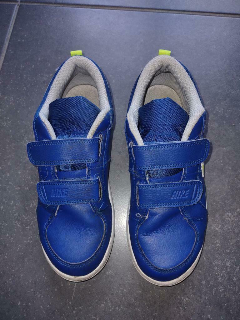 nike schoenen Pico - maat 35, Enfants & Bébés, Vêtements enfant | Chaussures & Chaussettes, Garçon, Comme neuf, Enlèvement, Chaussures