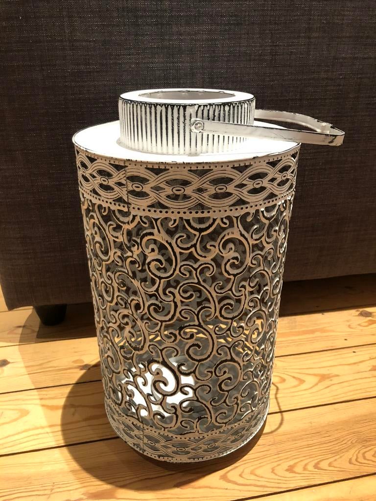 Belle et nouvelle lanterne décorative. 43 cm  de hauteur, Enlèvement, Neuf, Métal