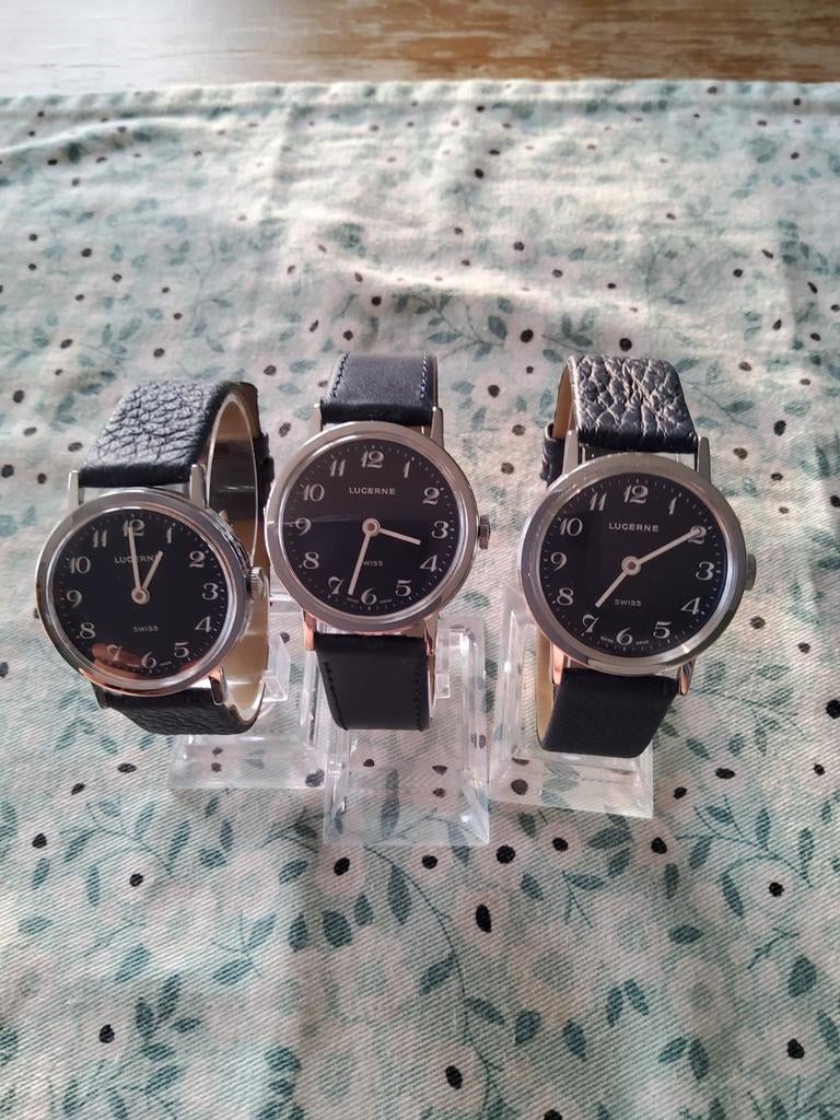 Lucerne swiss horloge uurwerk mechanisch nos nieuw, Ophalen of Verzenden, Geel