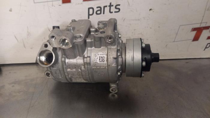 Pompe clim d'un Audi A8, -, 3 mois de garantie, Audi, Utilisé