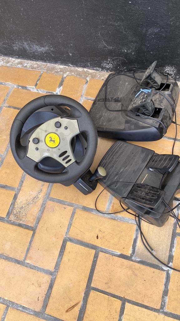 Trustmaster Ferrari, Ophalen of Verzenden, Zo goed als nieuw