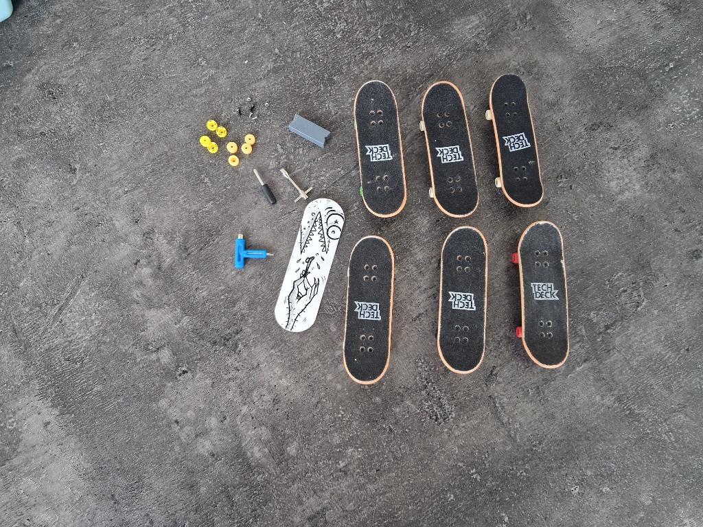 Tech deck skateboards en ramp, Ophalen of Verzenden, Zo goed als nieuw