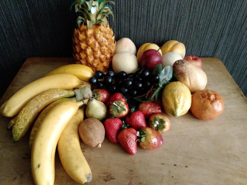 Prachtige decoratie fruit.Zeer realistisch, Verzenden