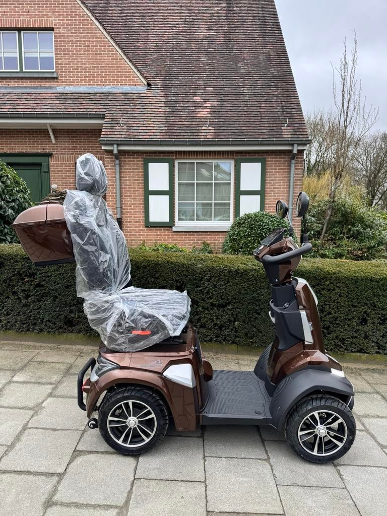 Nieuw Scootmobiel Falcon 20km/u met uitneembare lithium accu, Ophalen of Verzenden, Inklapbaar, Nieuw, Elektrische rolstoel