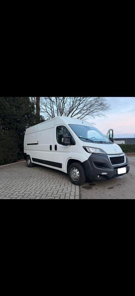 Peugeot boxer 2.2 diesel 165pk bj2021 L3H2 129000km trekhaak, Voorwielaandrijving, Stof, Euro 6, USB