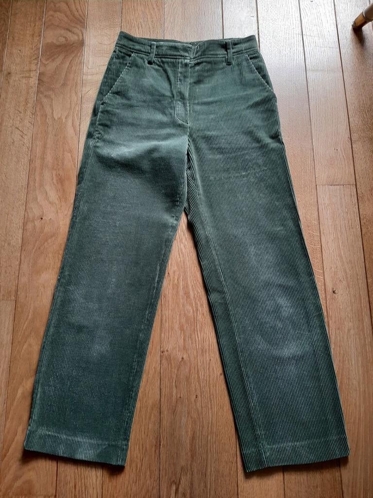 Ribfluwelen groene broek Massimo Dutti maat 34, Kleding | Dames, Massimo Dutti, Ophalen of Verzenden, Maat 34 (XS) of kleiner